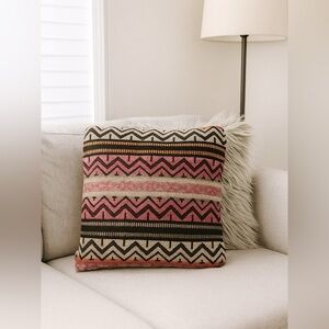 HANDMADE  AZTEC Zigzag Patterned Pillow